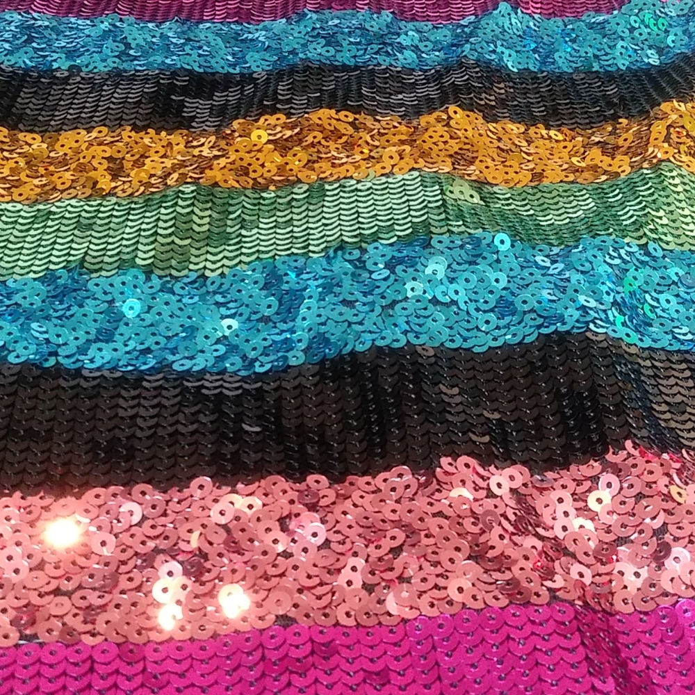 👗 Stunning Sequin Dress - Picture 3 of 3
